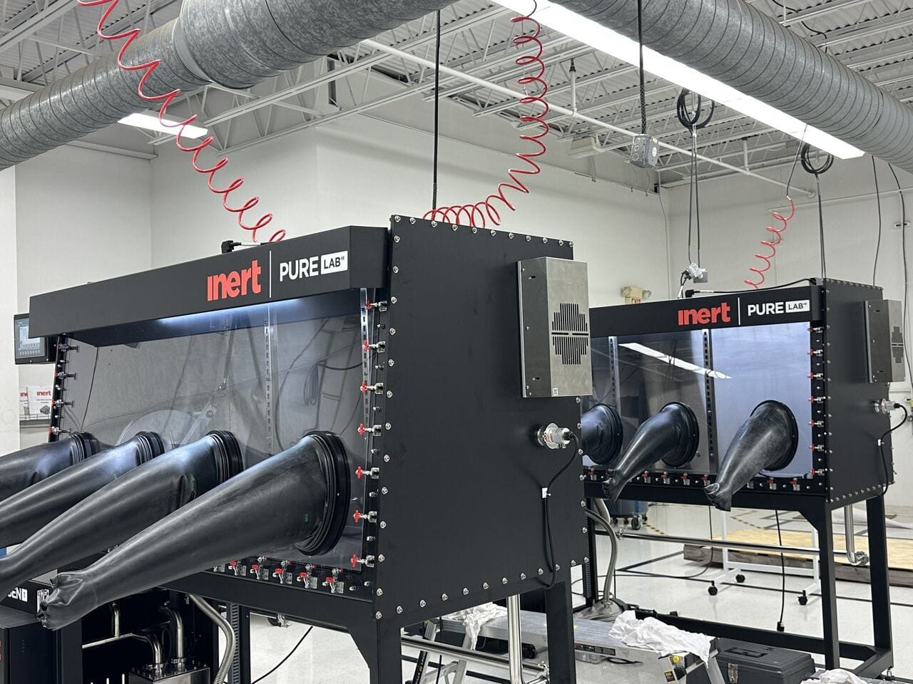 Gloveboxes for Industrial Application